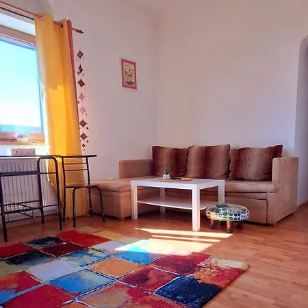 Super - Lovely One-bedroom On Victoriei Avenue