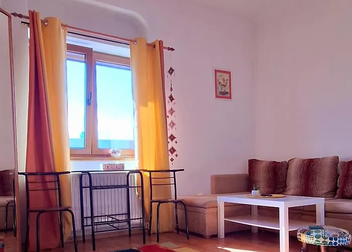 Daire Super - Lovely One-bedroom On Victoriei Avenue