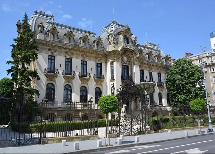 Super - Lovely One-bedroom On Victoriei Avenue *